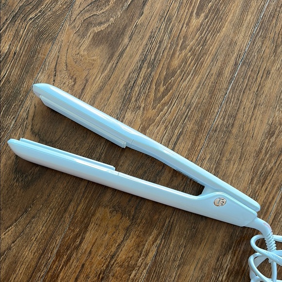 T3 Other - T3 Hair Straightener
